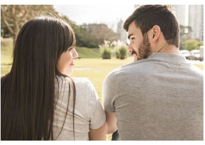 #FelizViernes | "La vida debe ser divertida, a pesar de los pesares. No todo puede ser trabajo, rigurosidad, seriedad, temas trascendentales, problemas. La vida está llena de pequeños detalles y el matrimonio se enriquece con ellos" #FamiliasNumerosas
lafamilia.info/amor-y-matrimo…