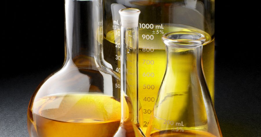 Honey bees are chemists. 

Using enzymes and dehydration, these scientists of the natural world are able to change the sugar in nectar into a supersaturated power food. 

🐝bit.ly/2FNaMYM