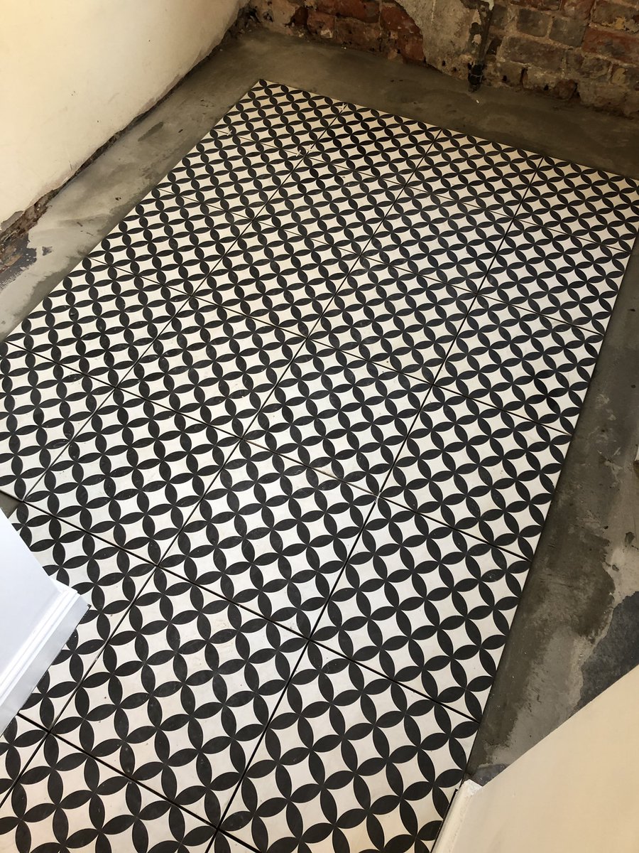 NeilTiling's tweet image. Certainly wouldn’t be my choice of tiles... but the customer is always right, aren’t they???? Put down the #Ultraplan yesterday and fitted these today with #P9express @MapeiUKLtd #MyMapeiProject