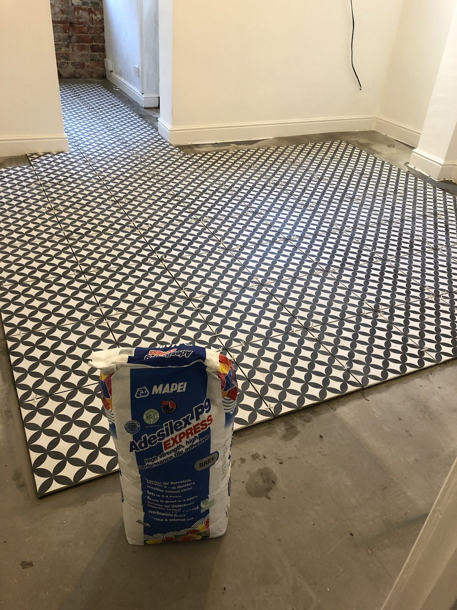 NeilTiling's tweet image. Certainly wouldn’t be my choice of tiles... but the customer is always right, aren’t they???? Put down the #Ultraplan yesterday and fitted these today with #P9express @MapeiUKLtd #MyMapeiProject