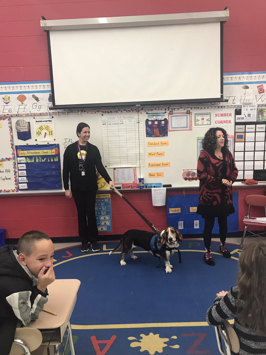BradusKim's tweet photo. Visit from service dog Sweet Pea https://t.co/M0B865FoXB