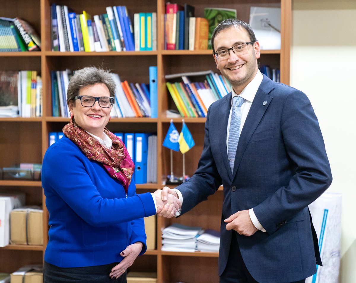WHOUkraine's tweet photo. Dr. @HabichtJarno continues to lead the WHO's efforts in #Ukraine. He succeeds Dr. Marthe Everard as a Head of the #WHO country office. 
After two years of representing WHO in 🇺🇦 Dr. Everard retires from the Organization. https://t.co/pcrXXl4vQI