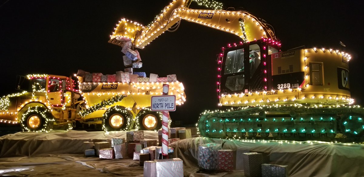 HardCo1's tweet photo. Santa's getting ready for his big day, come and check out our Christmas display!! Located at 4900 Thickson Rd N, Whitby. A BIG THANKS to Owen at CBX Corporation for all of his hard work on this project!! https://t.co/YbURjB0FWN