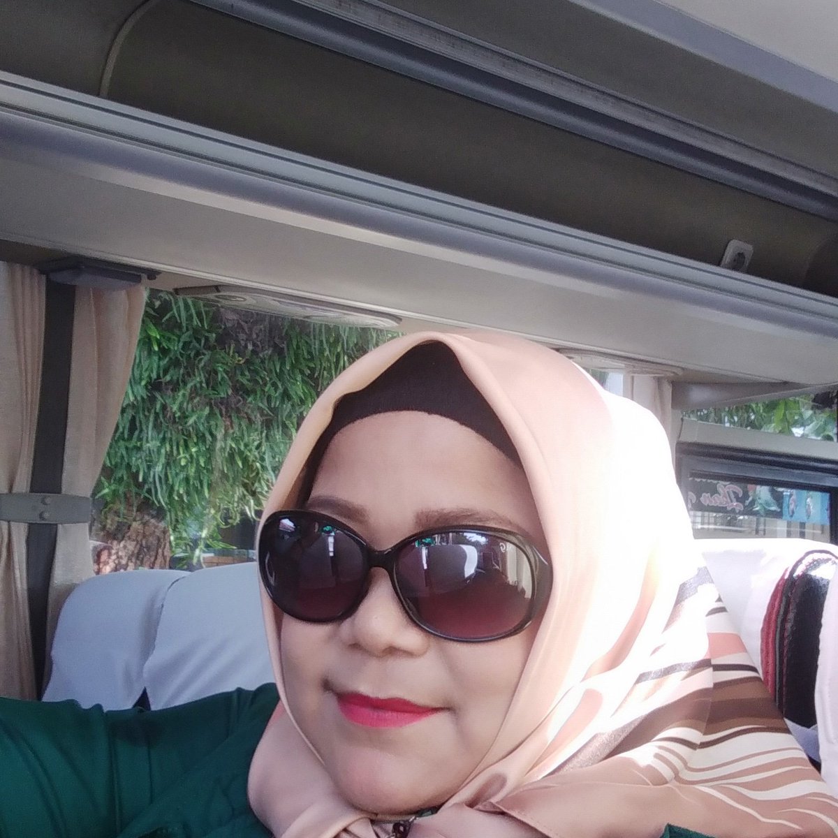Ratna73018507's tweet photo. https://t.co/wEu6UnG24Q