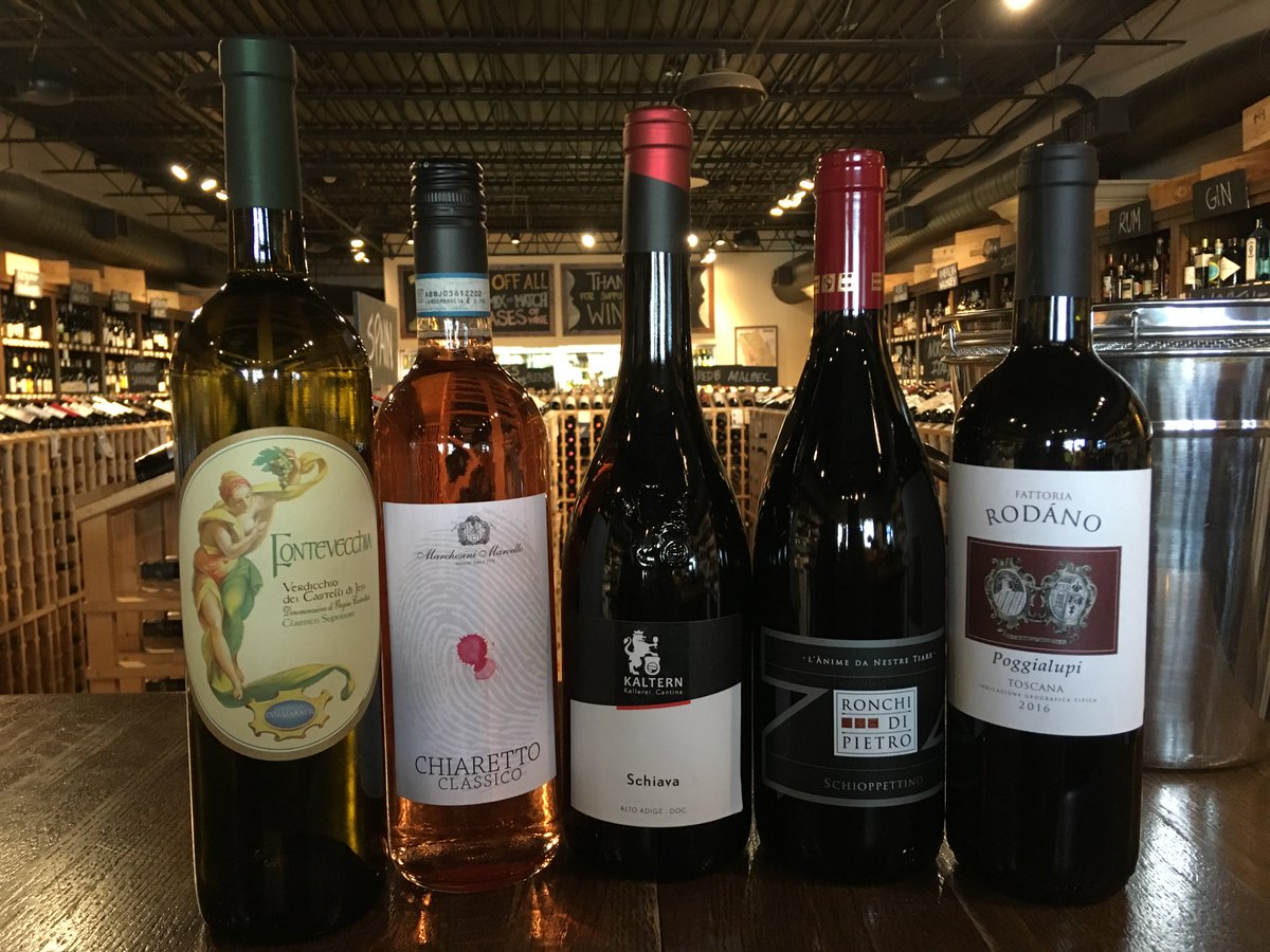 wineshopmtka's tweet photo. Today's complimentary wine tasting...stop in between 4-7pm! 

Pro-tip: Buy a bottle to go with your dinner at Spasso (next door) -- there's no corkage fee! https://t.co/OrjYj7d24X