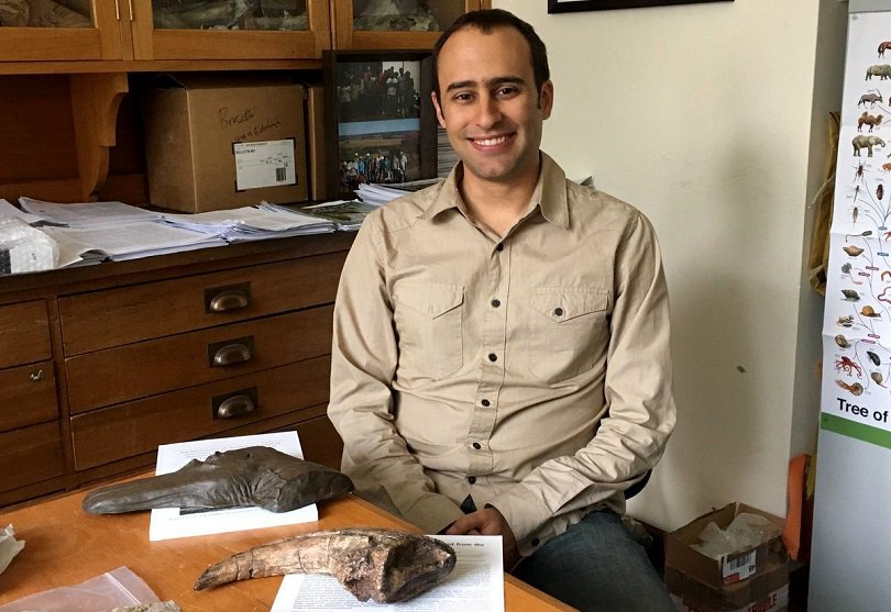 Indovinate chi sarà il prossimo consulente scientifico per la saga di #JurassicPark? Oggi l'abbiamo incontrato di persona: ascolta la puntata con <a href="/SteveBrusatte/">Steve Brusatte</a> raiplayradio.it/audio/2018/11/…