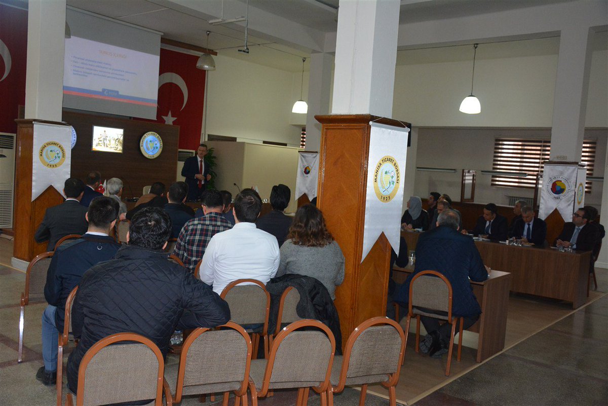 borsamanisa's tweet photo. Manisa Ticaret Borsası ve Manisa Celal Bayar Üniversitesi İİBF İşletme Bölümü işbirliğinde, Öğretim Üyesi Doç. Dr. Koray KAYALIDERE'nin sunumuyla, "Finansal Piyasalardaki Riskler ve Korunma Yöntemleri" Konulu Seminer düzenlendi.  @sadikozkasap @Koraykyldr https://t.co/dcQNb4p9yw