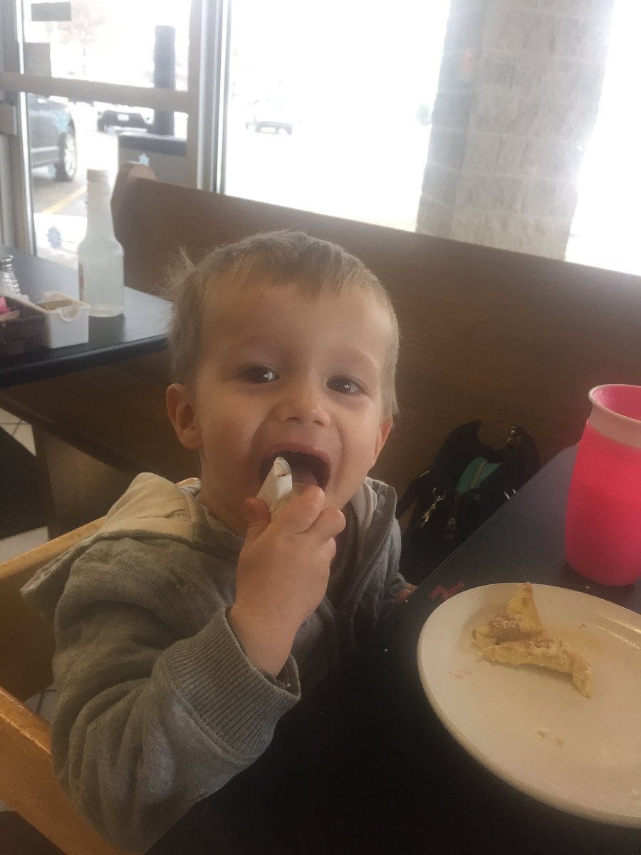Ahall06Ashley's tweet photo. @GayLeaFoodsCoop #butter for breakfast! Licking every last drop! https://t.co/h3bVhL7VrO