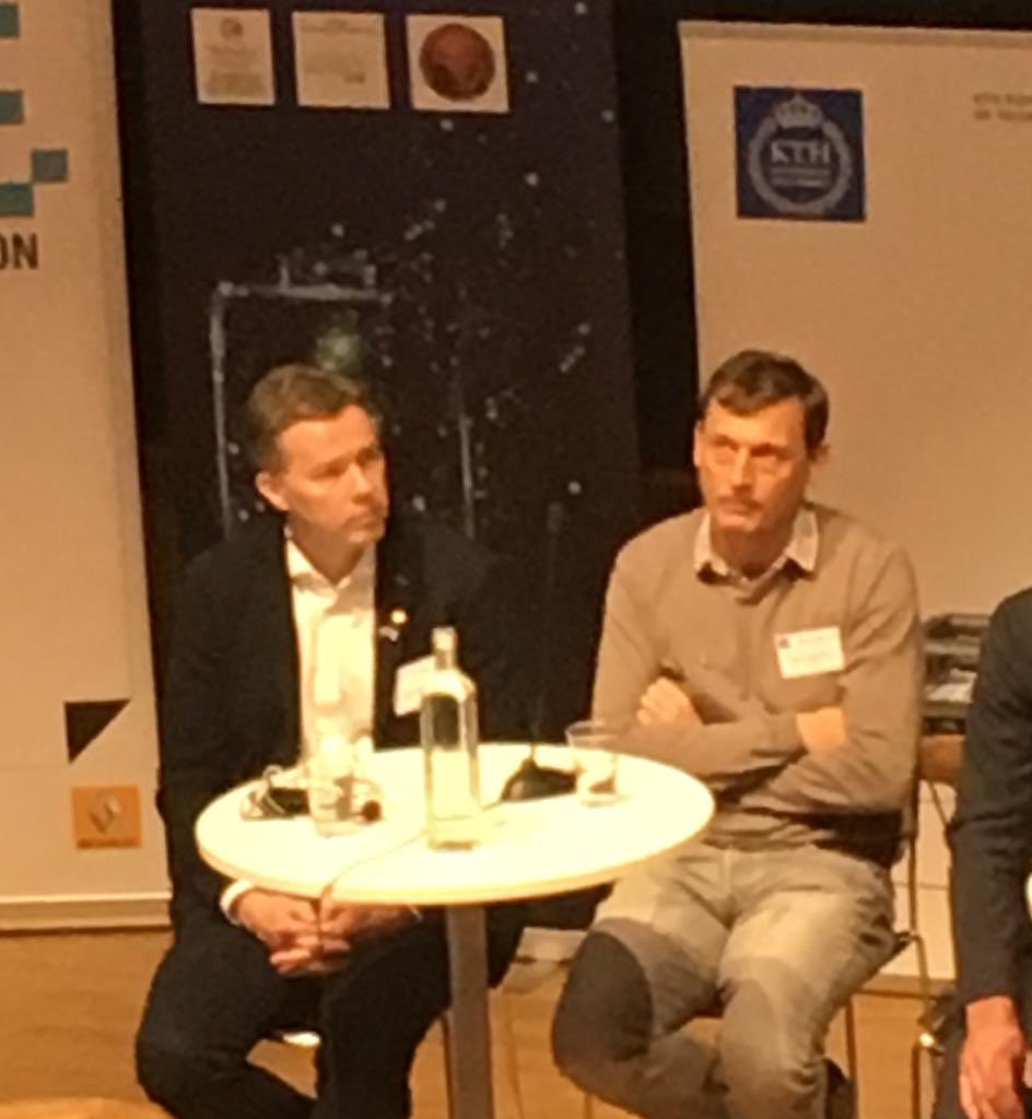 patrik_Chalmers's tweet photo. The #BATFRSE was fun - right @MathieuMorcrett ? 😉 Thanks @FranceinSweden etc for a great 🇸🇪🇫🇷🔋 event! https://t.co/BRO87PrQ8O