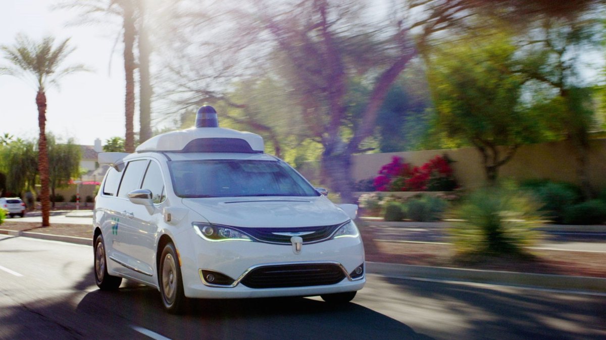 OpenFieldCap's tweet image. Drivers back in the driving seat in @Waymo #AutonomousCars trials over concerns about safety. Today’s #AI is not ready for full deployment of Autonomous Cars. bit.ly/OFCavf #ofcap