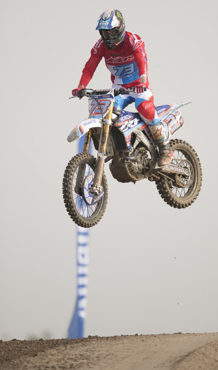 LapsForLife93's tweet image. Así está siendo el primer día del #AllianzMotorCamp18 con @marcmarquez93, @alexmarquez73, @jl20martinez y @xavigalindo81. ¡Una jornada llena de motor, diversión y mucho #gas!