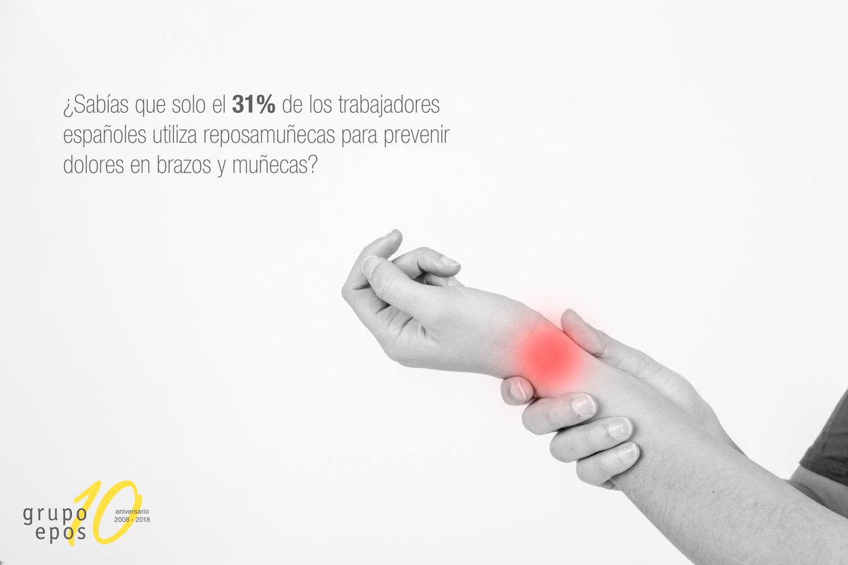 PromanSpain's tweet image. El 26% afirma tener dolencias en muñecas y brazos. El 15% improvisa accesorios para el ratón y el 19% lo hace para el teclado. Trabajar con #reposamuñecas favorece la prevención del síndrome del túnel carpiano. #PRL