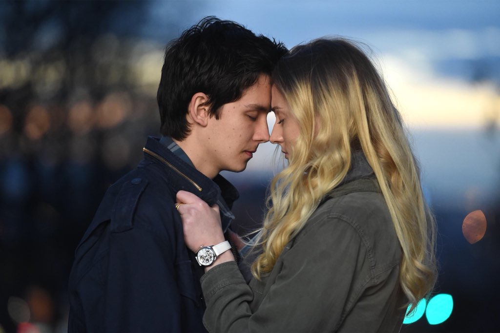 kaninthemovie's tweet image. #TimeFreak หนังน่ารักและสนุกเฉย คอนเซ็ปต์เหมือน About Time (พระเอกย้อนเวลากลับไปแก้ไขปัญหาความสัมพันธ์) แต่พอเป็นทฤษฎีวิทย์ (แบบโม้ๆ) ลูกเล่นเลยเยอะ และเวิร์คตลอดทาง ชอบ Skyler Gisondo มากๆ ใน Santa Clarita Diet ว่าฮาแล้ว อันนี้คูณไปสิบ หนังเข้าวีคหน้า อยากให้มาลองกัน #Movietwit