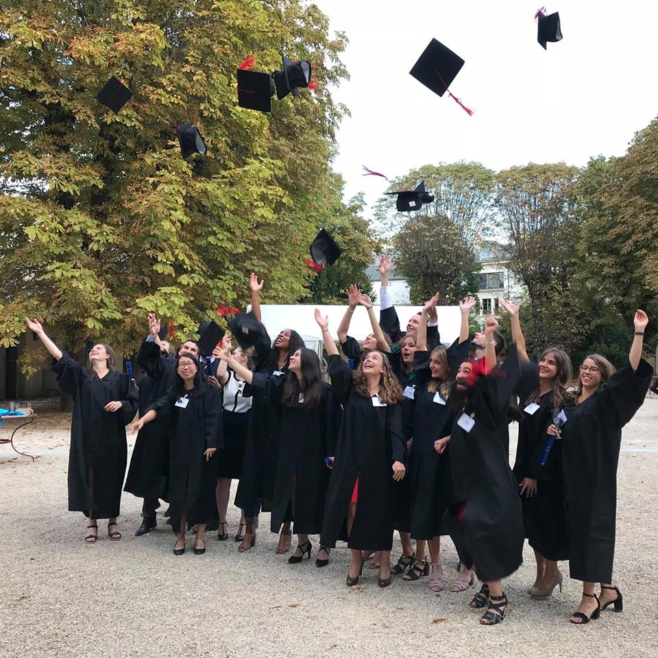 DPSE_alumni's tweet image. 12/09/18 : remise des diplômes de la promo 2017/18. La cérémonie s’est ouverte par le discours de M. Francis KESSLER, Directeur du Master, et s’est terminée par la remise de prix offerts par les partenaires de la formation. Nous remercions chacun pour sa présence à la cérémonie.