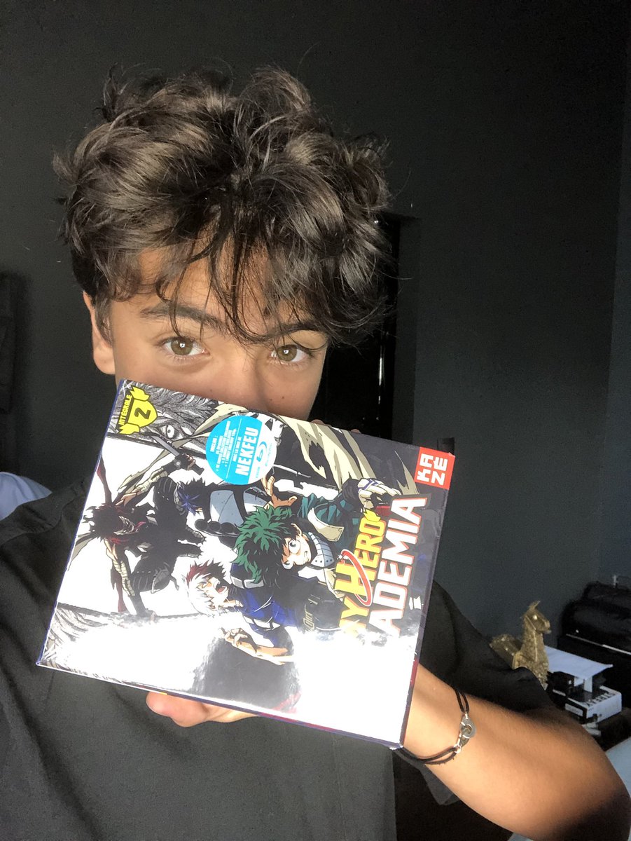 Inoxtag's tweet photo. Heeee merceee @ADNanime ❤️😍
Vous avez hâte du film MHA qui va sortir les potes ? https://t.co/z7PjfEbKF2