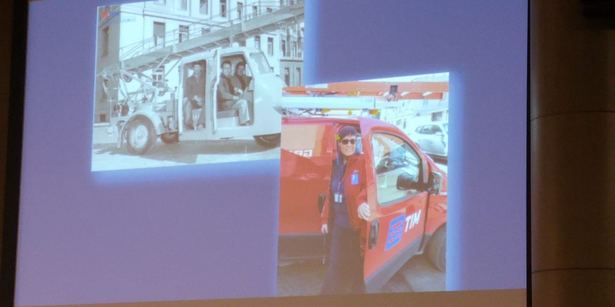 maxblu66's tweet photo. #TIM4Inclusion Confidenze simpaticissime delle nostre colleghe #TOF . Il tecnico di @TIM_Official visto dall'altra metà del cielo. Bravissime! https://t.co/IbLJGC66A2