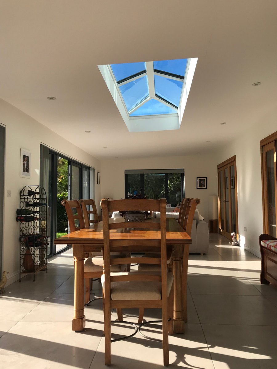 BurlinghamBlds's tweet photo. Want to turn your home and garden space into something special? We can transform the look &amp; usage of your living space to meet your exact requirements > > > https://t.co/tvHQVYGU9E
#GardenRooms #Extensions #HomeMakeovers #Gyms #GamesRooms #HotTubRooms https://t.co/2V8hu8DTpc
