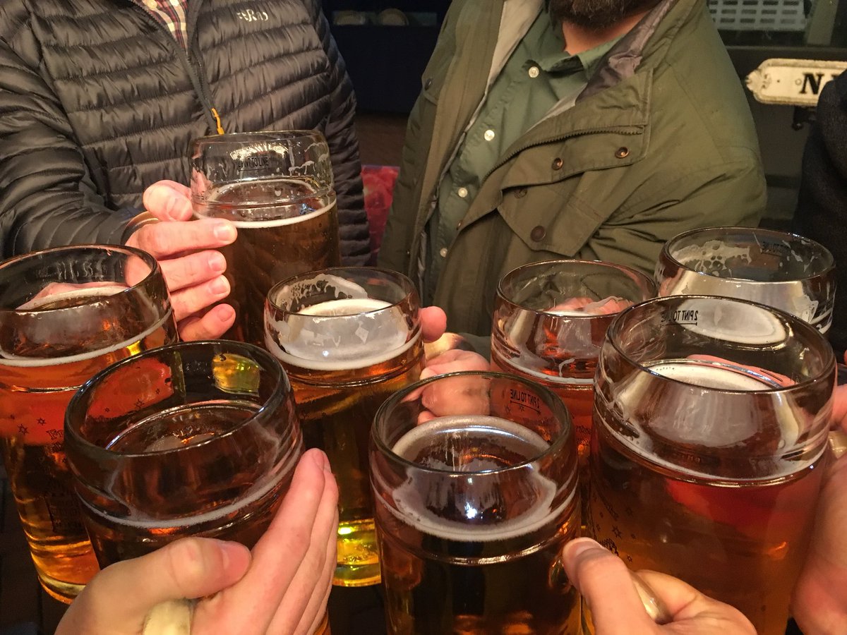 Craig_Leivers's tweet image. #BigPints #GermanMarket in Birmingham 

A good night with th boys #Team