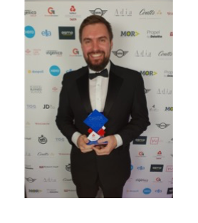 FMINSPIRED's tweet photo. Andrew Hulbert wins Great British Entrepreneur Award https://t.co/zSxqzlAm5u #FM #facman #facilitiesmanagement #fmservices #AndrewHulbert #GreatBritishEntrepreneurAward #FMIndustry #ParetoFM #ServicesEntrepreneurTrophy https://t.co/VkwnCA3oow