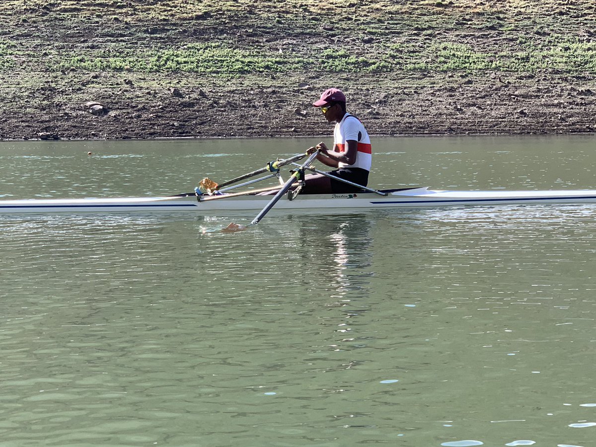 <a href="/TuksSport/">#TuksSport</a>  #TuksRowing Men’s Captain deep in the think tank 💭 <a href="/StephenSelepe/">Stephen Selepe</a> #nationalsquad #trainingcamp #lesotho <a href="/NationalSquadZA/">RMB National Squad</a> #ThinkingPullingTogether