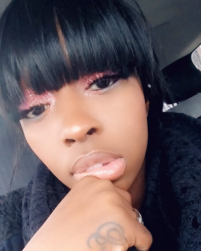 DamnBratt's tweet photo. #BestheticBeats #Besthetic #makeup #makeuptutorial #makeupartist #makeupchicago #chicagomua #chicagoesthetician #Esthetician #KentuckyMua #kentuckyesthetician #kentucky #kentuckymakeup #makeupvideos #videos #sheready #blacklove https://t.co/8aj9dllnwB
