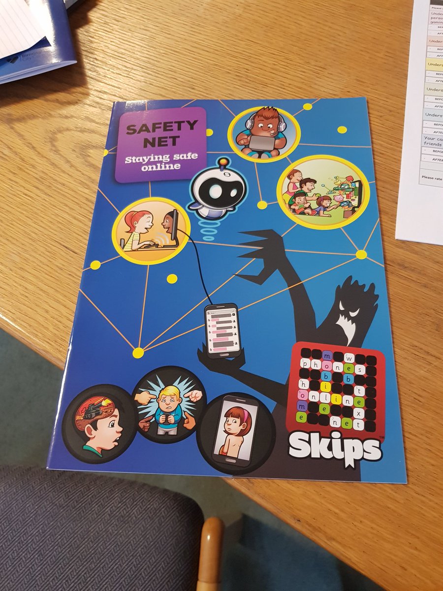 SHAPESandwell's tweet photo. Great @SkipsEducation session with parents of @tiviacademy. #SafetyNet part of #Clickwise, bringing online safety to parents in communities. DM to deliver in your orgs @sandwellcouncil @ChSuptBaker @PCTreasureWMP @ChurchesLink @S_P_D_C @SandwellDCS https://t.co/9gKlWAAQ1J