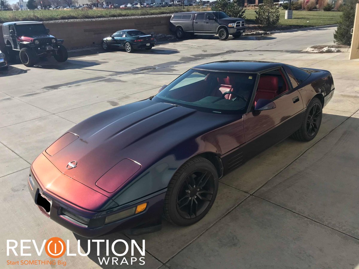 Revolution Wraps On Twitter You Ll Flip When You See This Color Change Wrap The 3m Gloss Flip Deep Space Wrap Makes This 1992 Corvette Look A Different Color At Every Angle Revolutionwraps