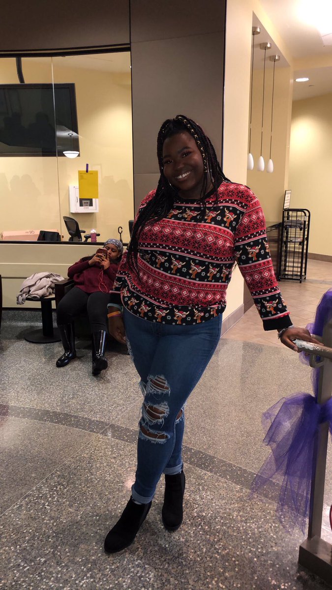 natbrunel1__'s tweet photo. 🥰🎄#PlusTakeoverPV #BigFineFriday https://t.co/Xh2S6iSTQW