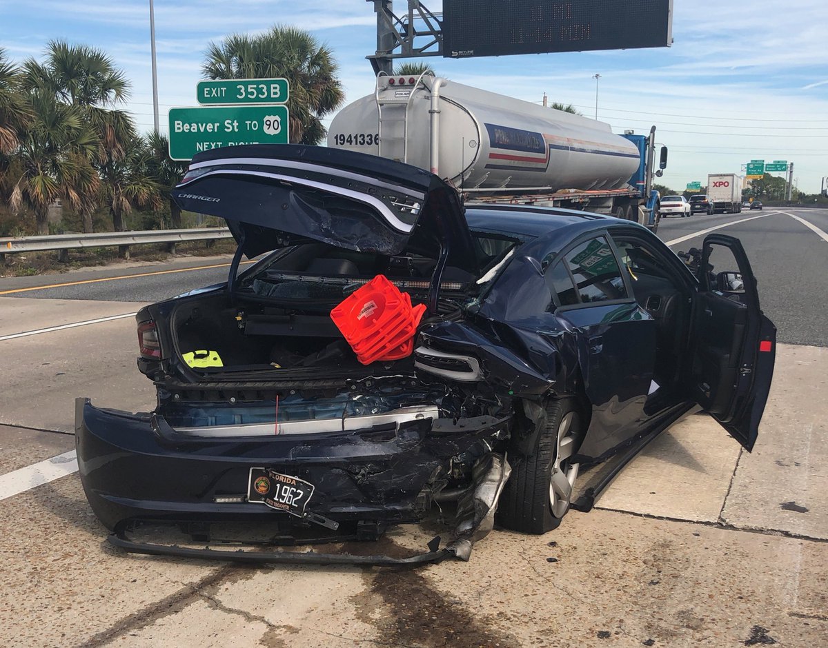 FHPJacksonville's tweet image. One of Troopers was struck today while working stationary on I-95. Thank you to all who stopped and assisted. While she is hurt, we are thankful her injuries are only minor. 
Please remember to #MoveOverFL. Drive Safely.