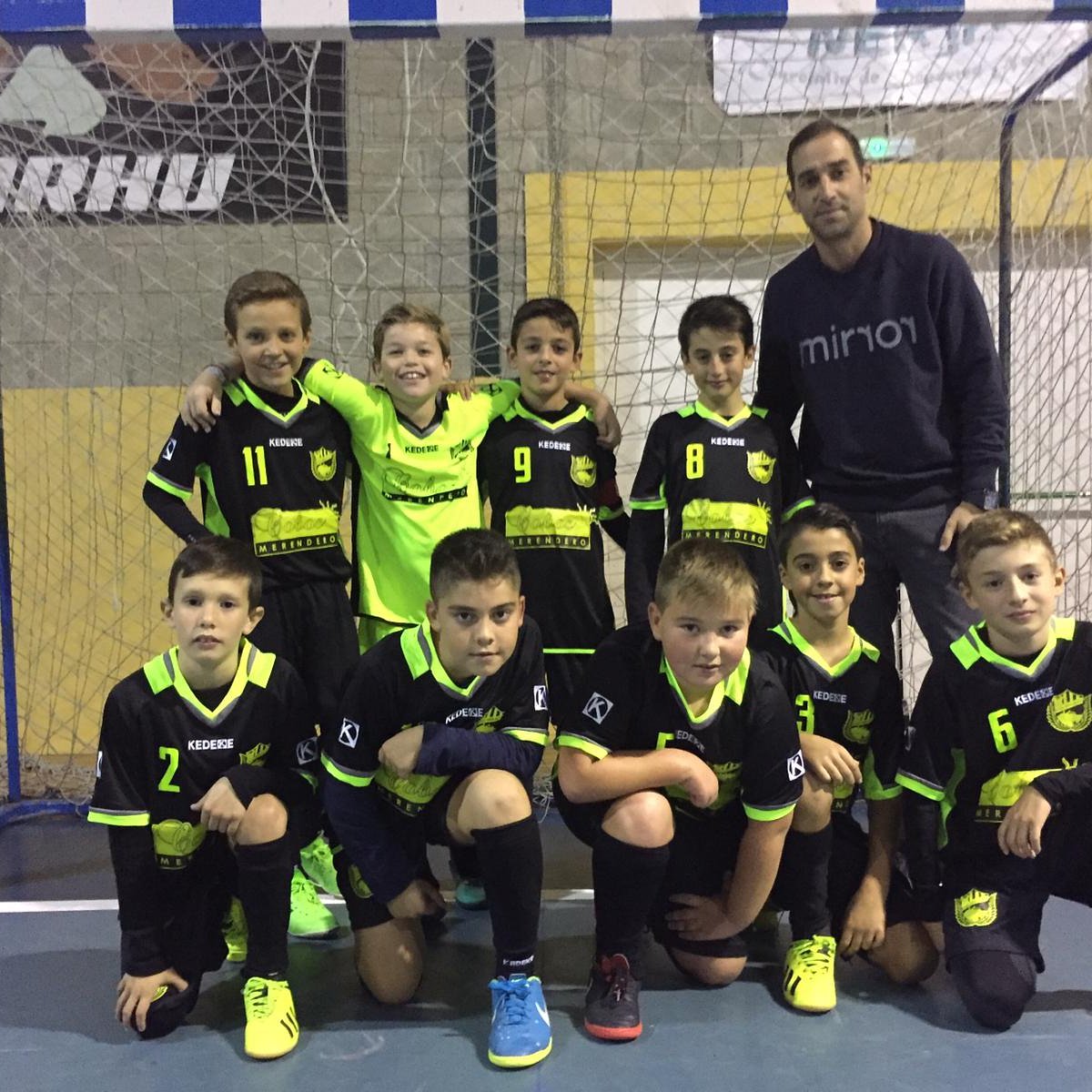 pau_nerja28's tweet photo. Orgulloso de este grupo victoria contra el churriana fs seguimos disfrutando de ellos 💪⚽⚽ https://t.co/GiW6cOLczE