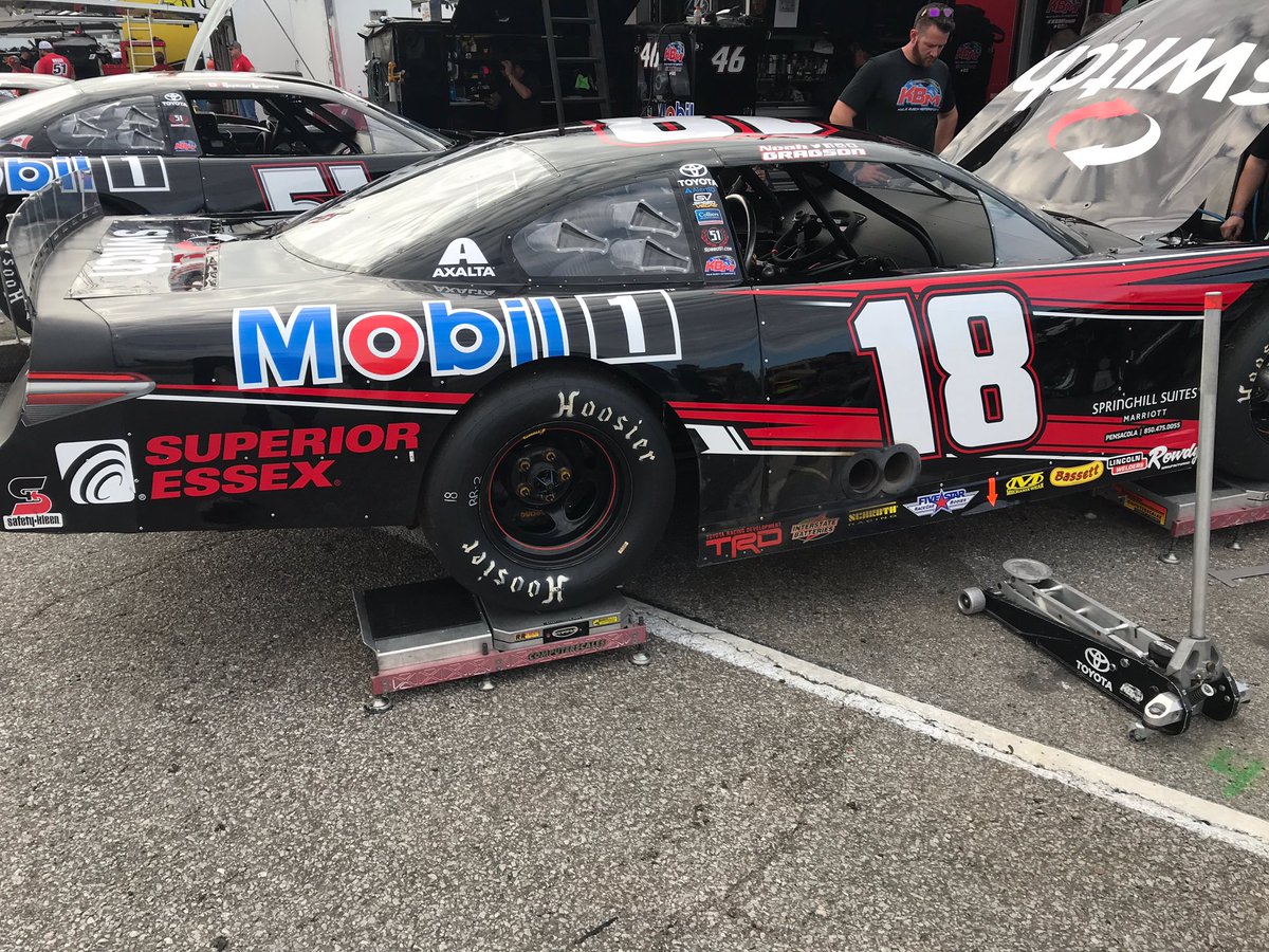SPSXRacing's tweet photo. Proud to be on the car with @NoahGragson for the 51st Snowball Derby this weekend!  Good luck Noah! https://t.co/TUilwt5NCI