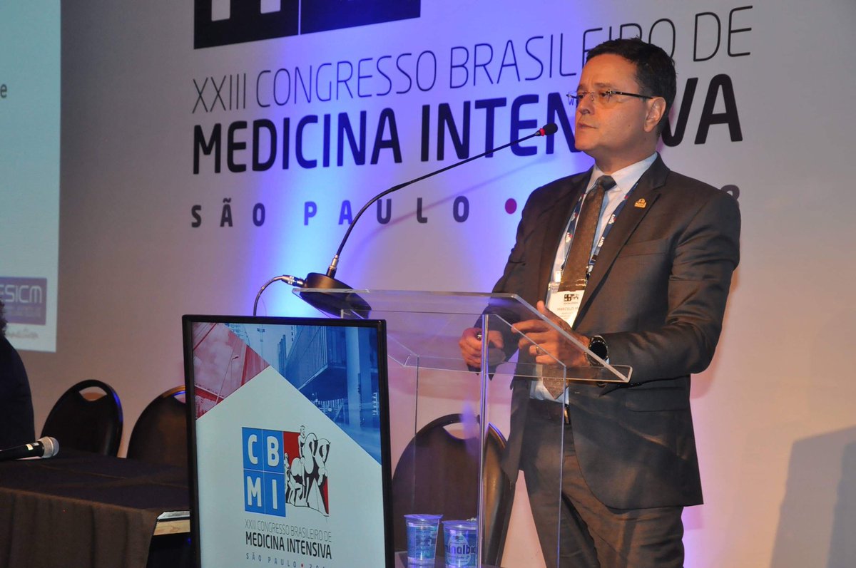 DrMarceloMaia's tweet photo. XXIII CBMI em São Paulo, participação no Simpósio: Enfrentando o desafio o tratamento de infecções por Gram negativos patógenos multirresistentes - novas opções terapêuticas, ao lado dos colegas Jean Timsit e Ana Gales. #cbmi2018 https://t.co/oHXCcv1f8A