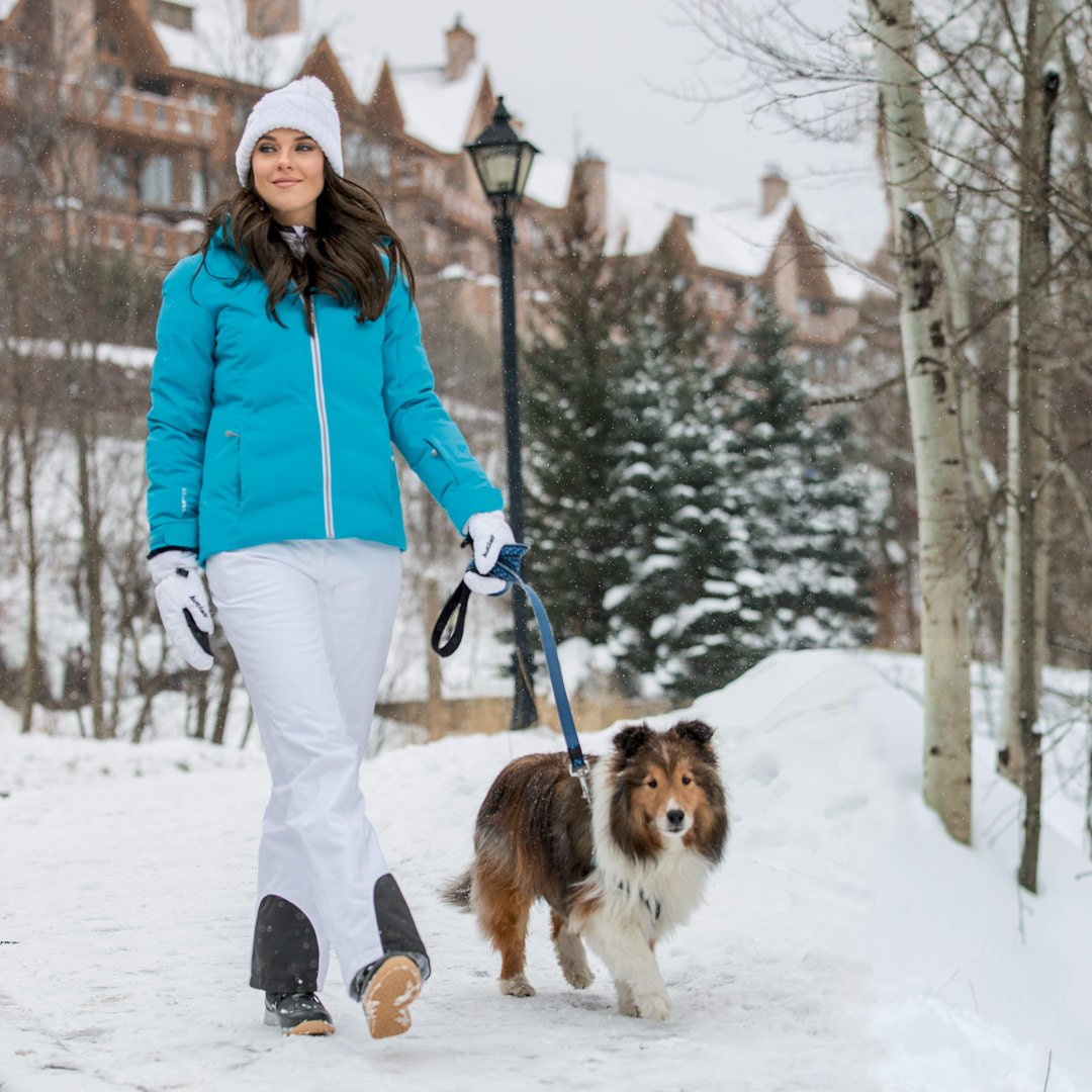 Stand out on and off the slopes

qoo.ly/trcva