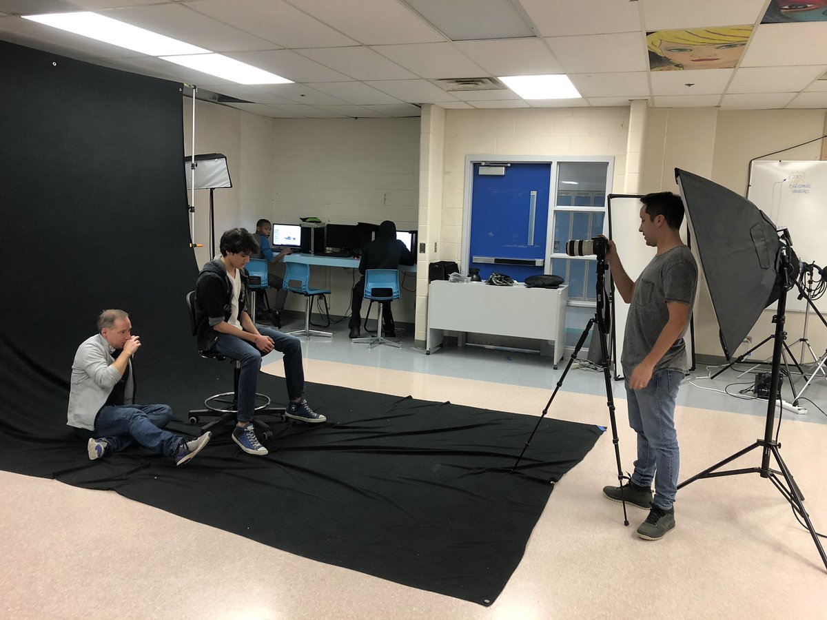 deb_lawlor's tweet image. Amazing learning opportunities for @StPeterOCSB #ocsbSHSM Arts students doing film, editing and performance certifications with alumni  Arturo Perez now working in the film industry in LA! #beInnovative #learningPartnerships