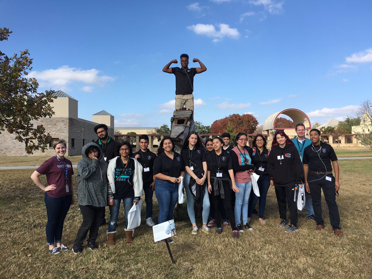 TU_CAC's tweet photo. Thank you @PACPR for hosting the #discoverpac event today! Our seniors loved hearing about “the Harvard of community colleges” and everything you have to offer! @kippuprep @KIPPTXSA https://t.co/gfJCV8eoJw
