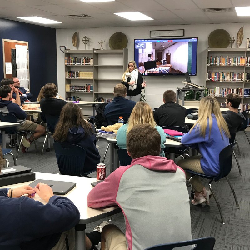 Judge_Weaver's tweet photo. Held a video court for the juniors and seniors at Conway Christian this week!  This was SO MUCH FUN! I love spending time with students and talking to them about careers in law!  Thanks so much for having me! 
#LoveMyJob #StudentsRock #JudgeSusanWeaver https://t.co/g8qWtCYKdx