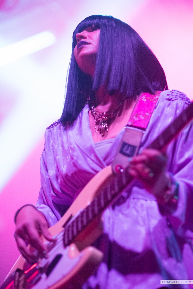 chadrieder's tweet photo. pics and review of @Khruangbin at @FirstAvenue the other night. this show was hotttt!
https://t.co/IrCBl2iK5h https://t.co/BwfiqQfTlM