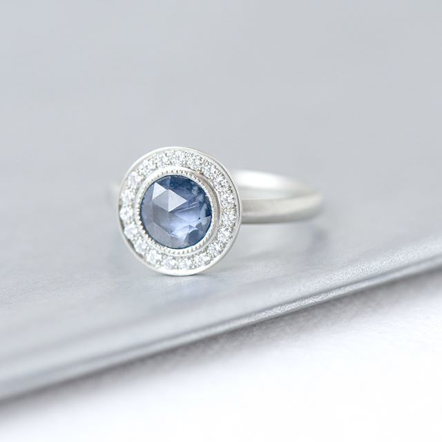 We're at @peridotfinejewelry! Bring your old jewels or jewelry ideas to brainstorm and design the perfect ring stack with designer Anne Sportun herself! Anne will be available for custom consultations giving guests the opportunity to design a bespoke pie… ift.tt/2zAmPmJ