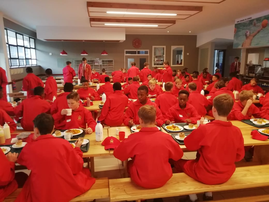 KingEdVIISchool's tweet photo. #RedGrade8s #2019 #OrientationWeekend School House Boarders 1st meal at Buxton House dining hall #redarmywelcomes #rednewbies @peace1972SMS @deonjvisser @10march1982 https://t.co/Zts3P483SX