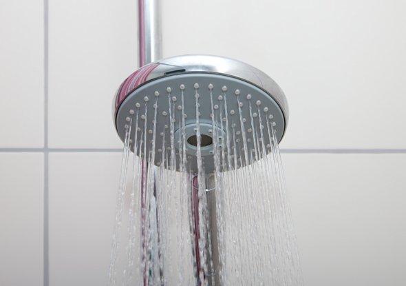 sciam's tweet photo. Smart meters on showerheads encouraged hotel guests to conserve—even though they personally saved no money. https://t.co/ceaJNDDH0W 🎧 https://t.co/nMsEqoENgD