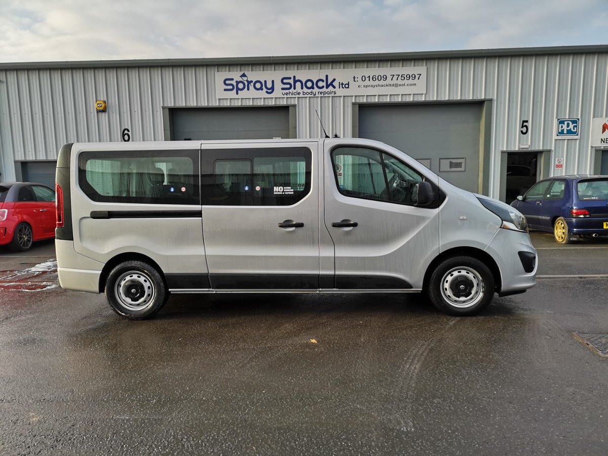 sprayshackltd's tweet image. Taxi Minibus looking as good as new #minibusrepair #bodywork #minibus #taxi