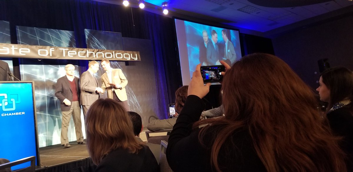 pxdb_project's tweet photo. Thank you for being a champion of technology, Barry! You help make the next generation successful.
#stateoftech18
@Appareo_
@FMWFChamber https://t.co/s2L4QWnn2M