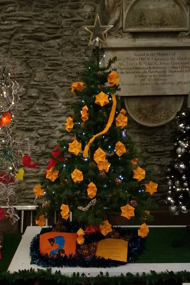P2Stage's tweet photo. It's time for the Christmas Tree Festival again - here's our 2017 tree in case you missed it.  Of course, this year's tree is #WizardofOz themed, and you can find it at St Nicks &amp; St Faiths Church in #Saltash  Dates and times below. https://t.co/QDpU9QiDxT