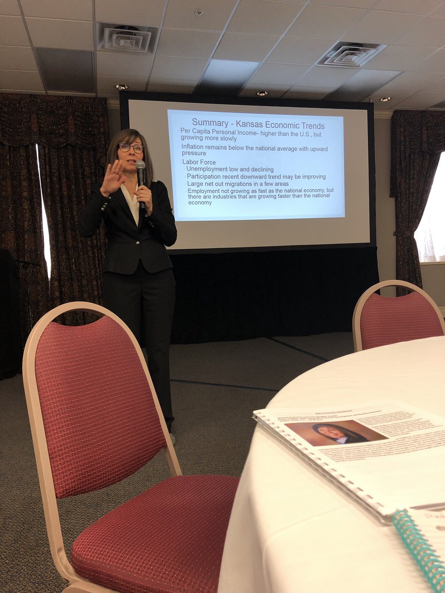 anothershakira's tweet photo. “Human capital is our most valuable resource” #keynotespeaker Pattie Bradley #kace2018 https://t.co/uOq1ukhhnV