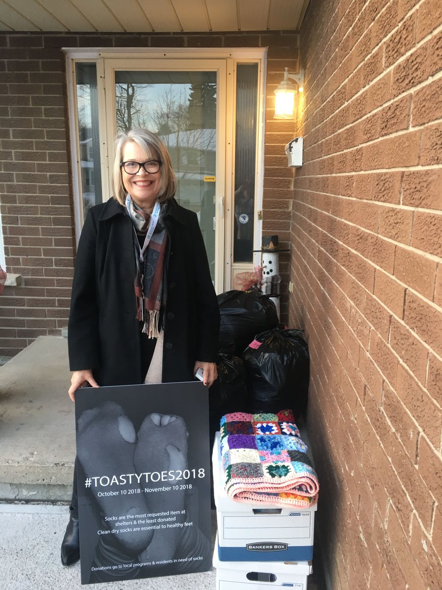 Reception_House's tweet photo. Thank you to @ToastyToes_WR and everyone who donated socks! Refugee families coming to Waterloo Region in these cold months will have toasty warm toes, thanks to your kindness. #ToastyToes2018 #staygenerous https://t.co/imeUwP3rWo
