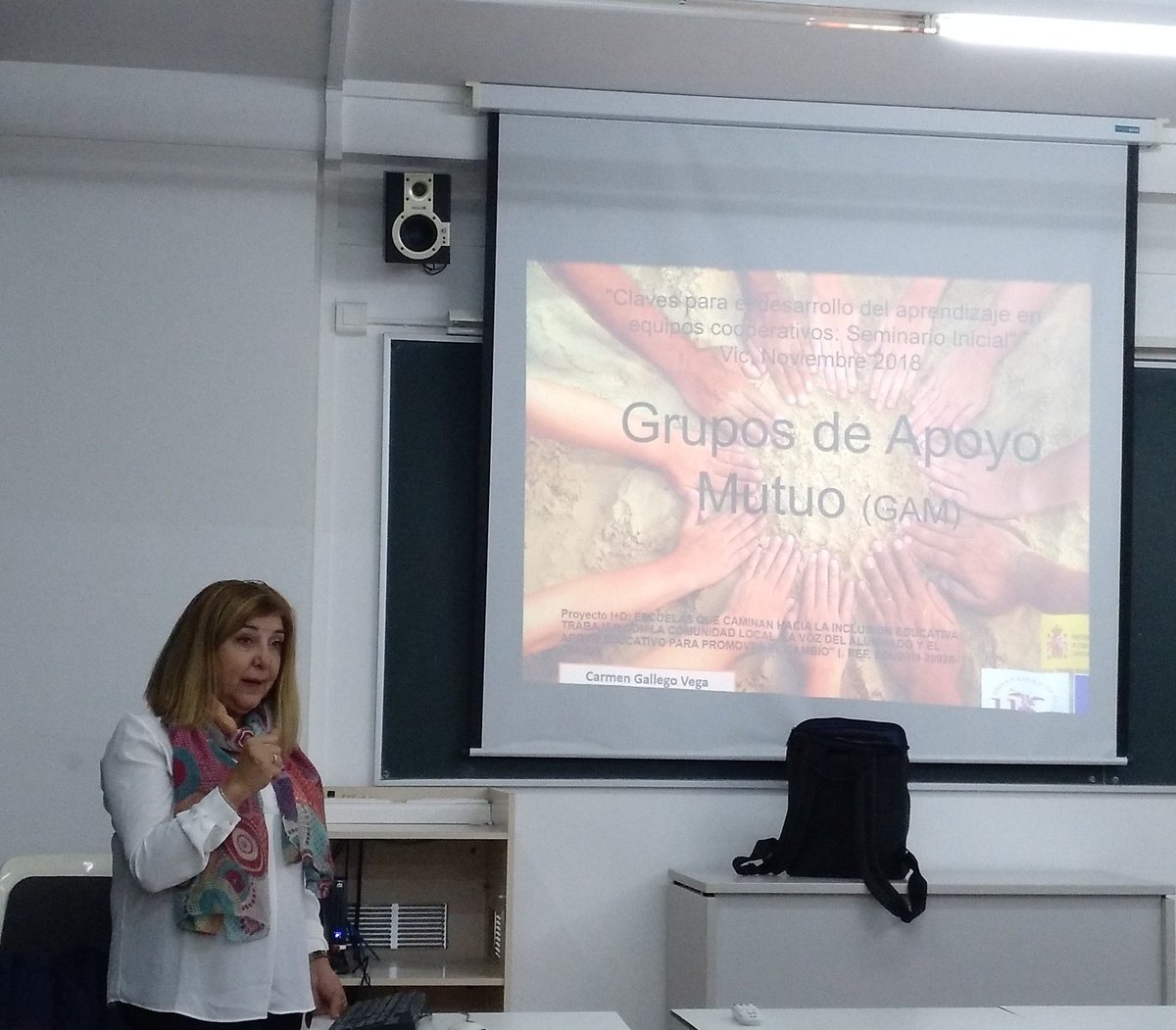 programaCAAC's tweet photo. Empezamos el II Seminario de Investigación del Proyecto I+D del GRAD. Hoy con la participación de Carmen Gallego de la Universidad de Sevilla con los "Grupos de apoyo mutuo" en @UVic_FETCH https://t.co/E5TsobJnFh