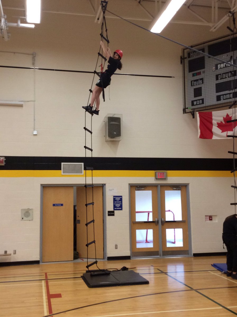 SJDBPhysEd's tweet photo. Facing fears, building trust, and tackling new challenges #Wallclimbing #iLovePhysEd #PPL1O #PPL2O #WeAreBlackBears https://t.co/0d3EZ6855Y