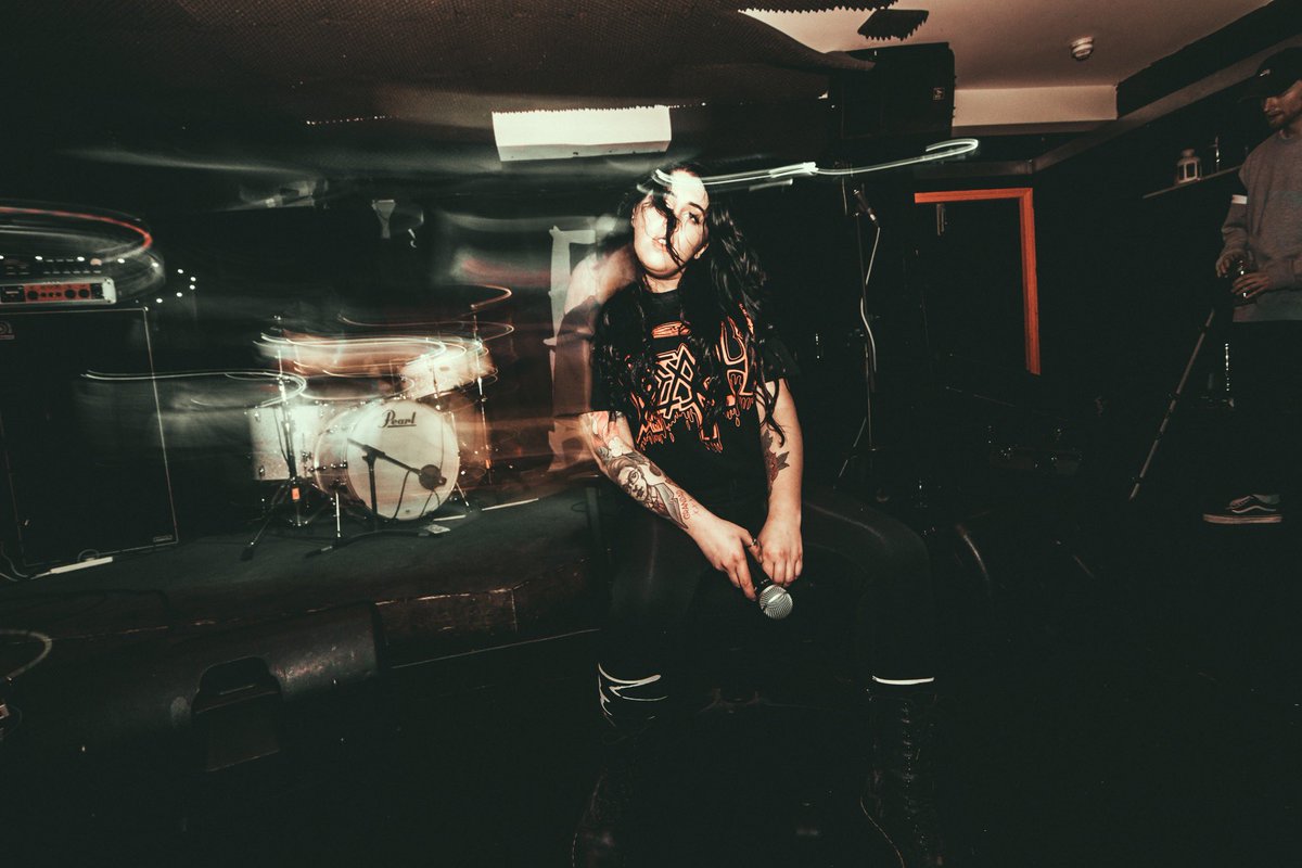 Eva Plays Dead tweet media