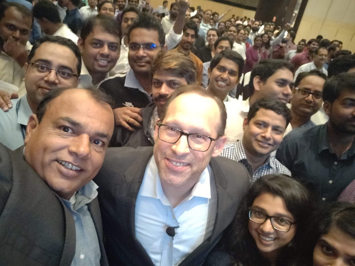 subhashbana's tweet photo. What a wonderful day - inspirational &amp; insightful conversations with @GlennLurie our President &amp; CEO @Synchronoss at #Bangalore office. #People #Purpose #Passion https://t.co/9sgSkwwd55