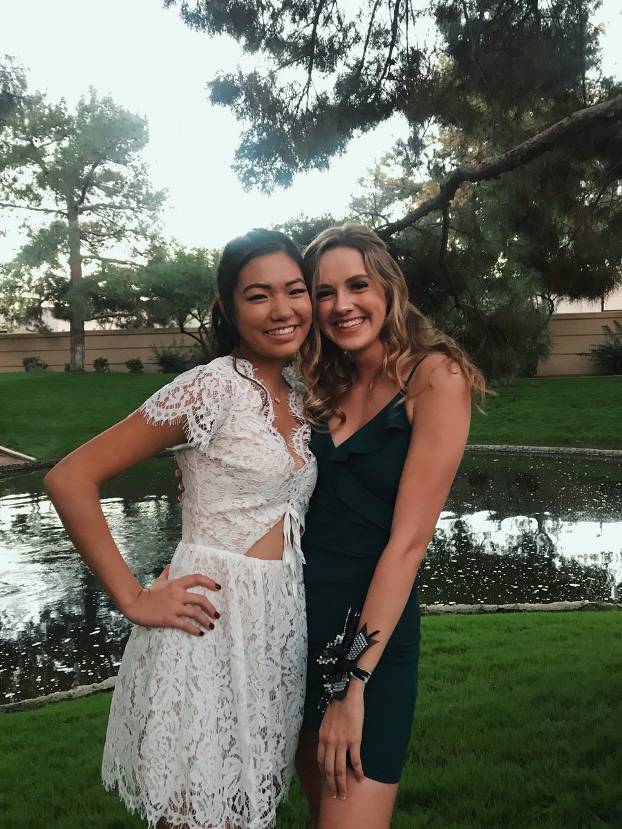 jodie_tam's tweet photo. happy 18th beautiful babe🦋 i’m so grateful for our 2 years of friendship &amp; i can’t wait for more crazy mems with you💓💓 https://t.co/6rIkbiJNqr